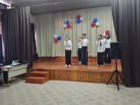 Торжественные линейки в нашей школе 