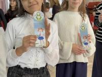 Конкурсно-игровая программа «А ну-ка, девочки!» 